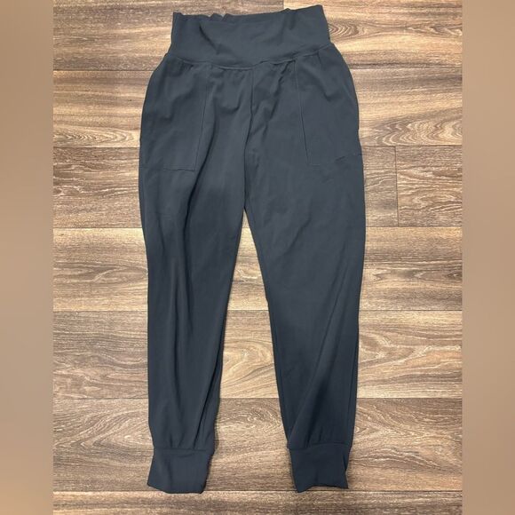 Athleta Women’s Salutation Jogger in Powervita Size Small - Picture 1 of 4